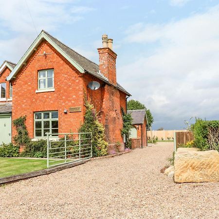 Chippers Cottage ウッドホール・スパ エクステリア 写真