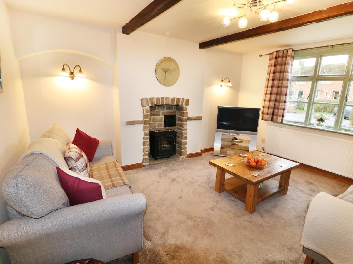 Chippers Cottage ウッドホール・スパ エクステリア 写真