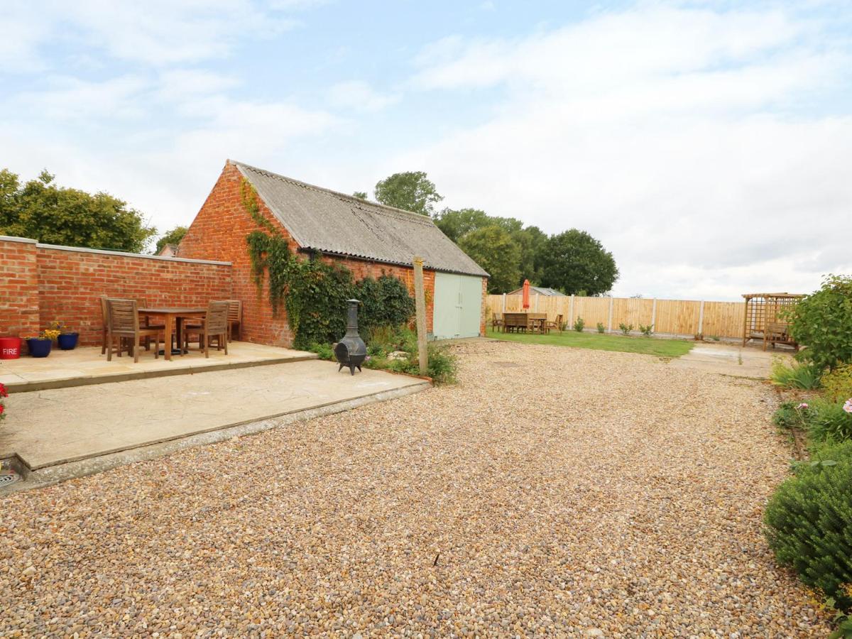 Chippers Cottage ウッドホール・スパ エクステリア 写真